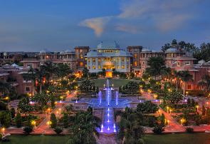 wyndham grand agra